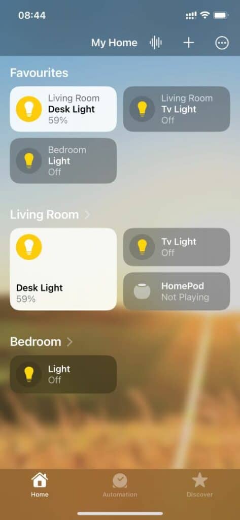 Screenshot van Apple Home met een slimme lamp aan